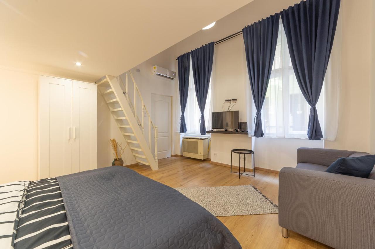 Lovely 1 Bedroom Flat With Central Location Budapest Extérieur photo